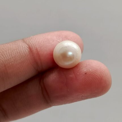 natural pearl