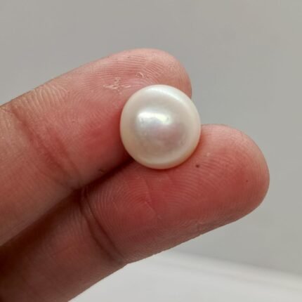 natural pearl