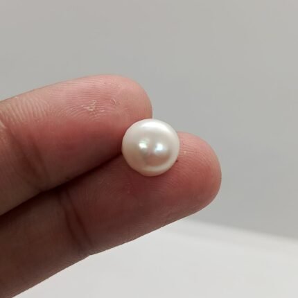 natural pearl