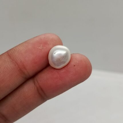 natural pearl