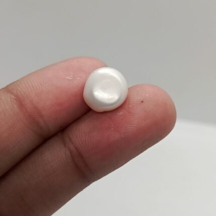 natural pearl