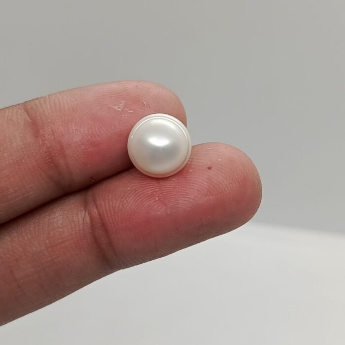 natural pearl