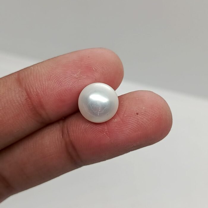 natural pearl