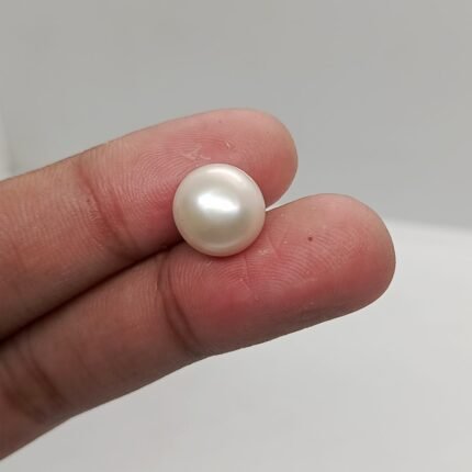 natural pearl