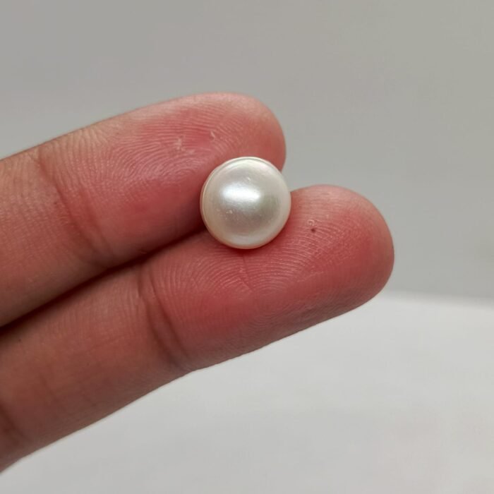 natural pearl