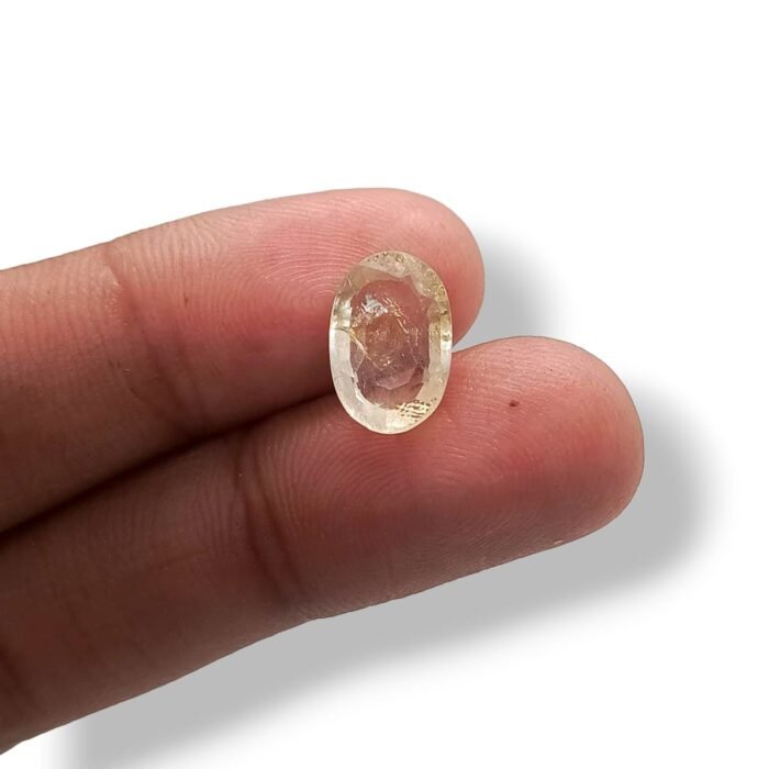 Gilgit Pukhraj Gemstone
