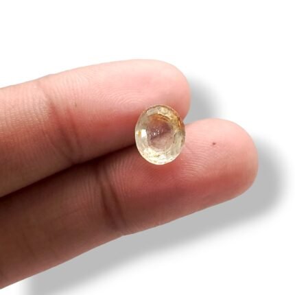 Gilgit Pukhraj Gemstone